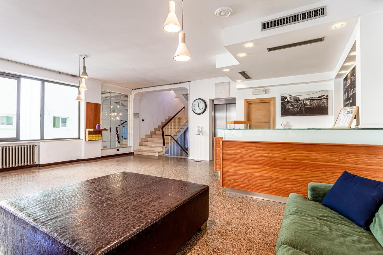 Residence & Suites Μπελάρια-Ιτζέα Μαρίνα Εξωτερικό φωτογραφία